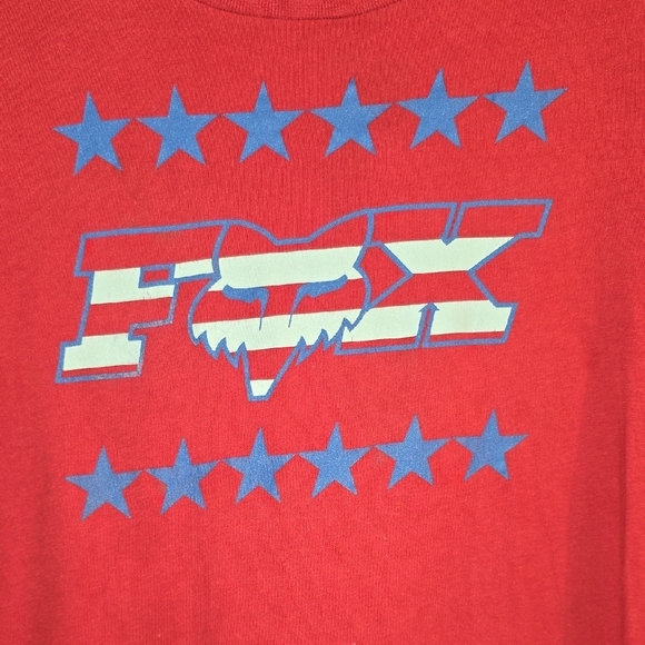 Red Kids Short Sleeve Tee with Blue Stars LOT L - Picture 4 of 5